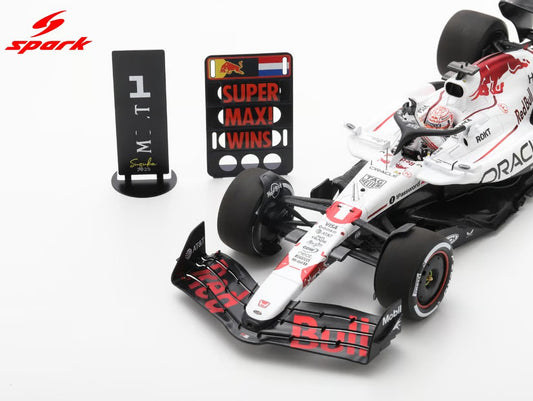 Spark - Oracle Red Bull Racing RB21 Formula 1 F1 - Japan GP 2025 Winner with Pit Board - #1 Max Verstappen - 1:18 Scale