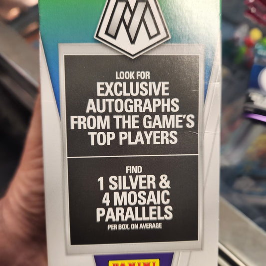 Panini - 2021-2022 Mosaic Premier League Soccer Trading Card Pack (6 Cards)