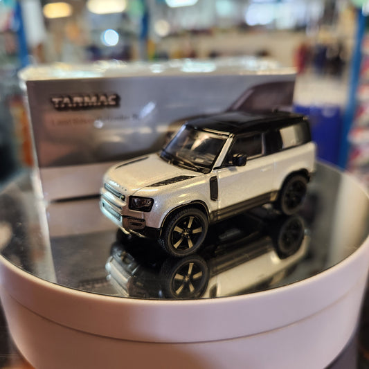 Tarmac Works - Land Rover Defender 90 - Silver Metallic