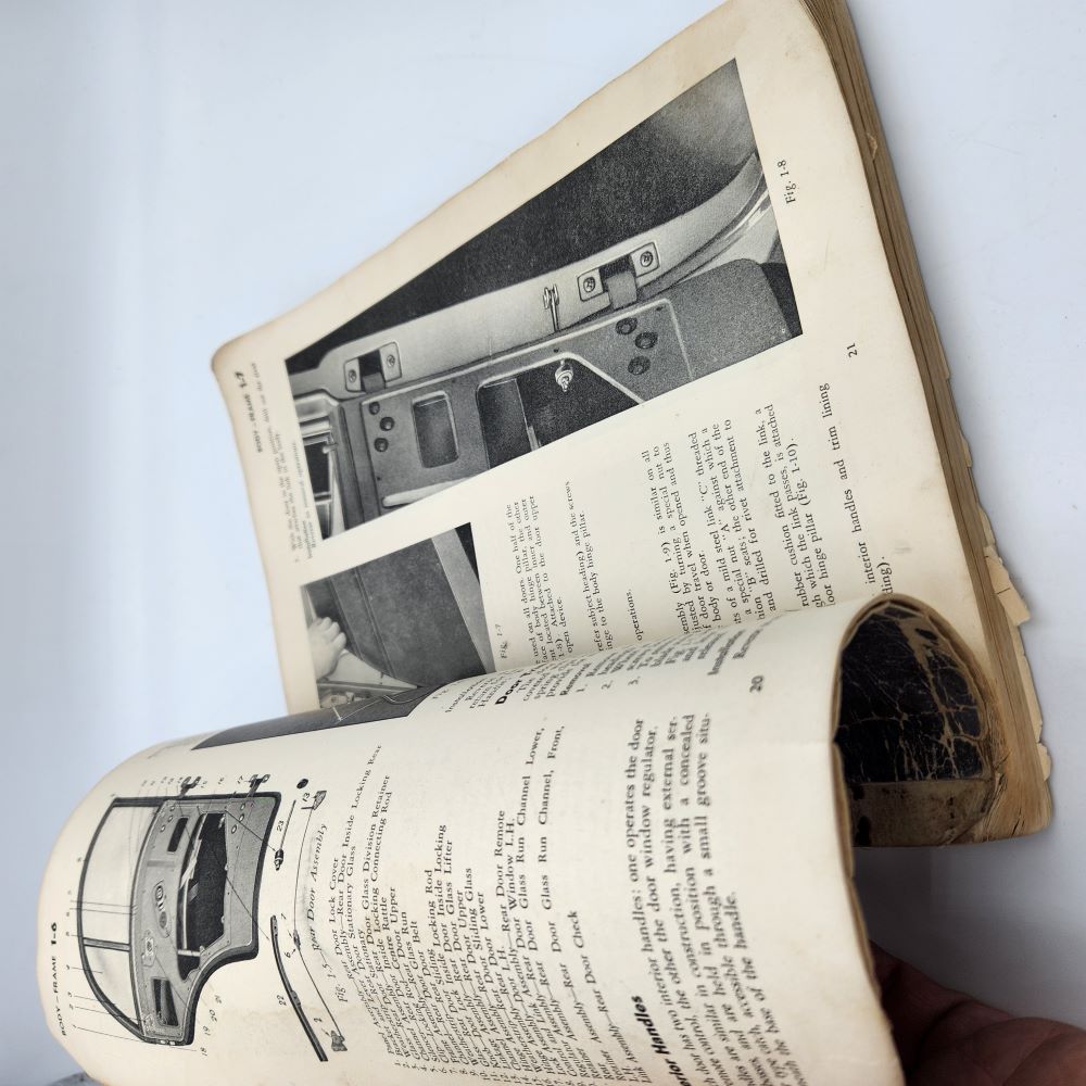 General Motors Holden Service Division - Holden Shop Manual: F.J. Series - 284 Pages