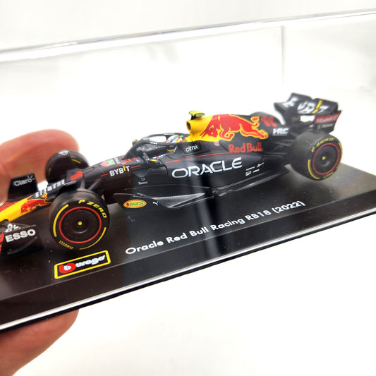 Bburago - 2022 Oracle Red Bull Racing RB18 with Sergio Perez #11 - 1:43 Scale