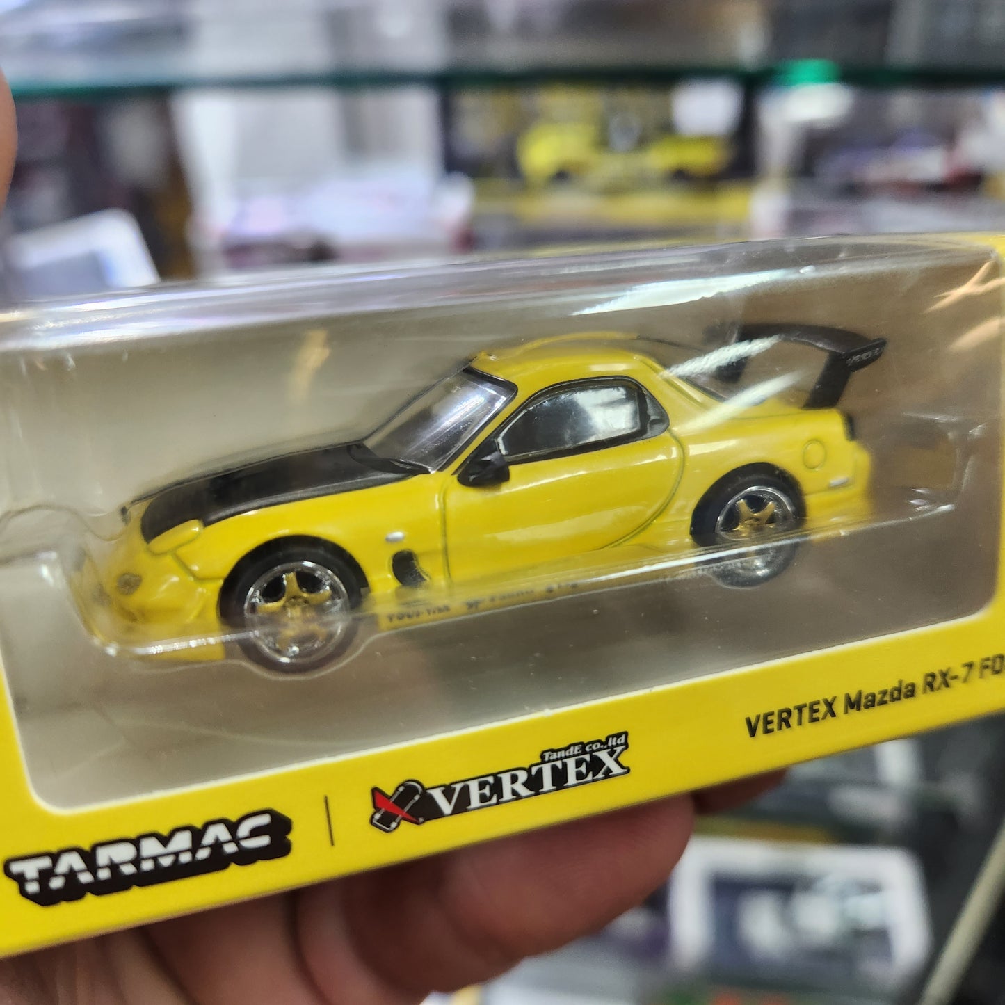 Tarmac Works - Vertex Mazda RX-7 FD35 - Yellow Metallic