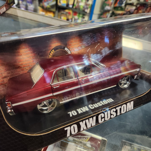 DDA - Ford XW Custom Slammed (Cherry Bomb) - 1:24 Scale