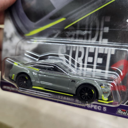 Hot Wheels Premium - Car Culture - 'Slide Street2' - 2018 Ford Mustang RTR Spec 5