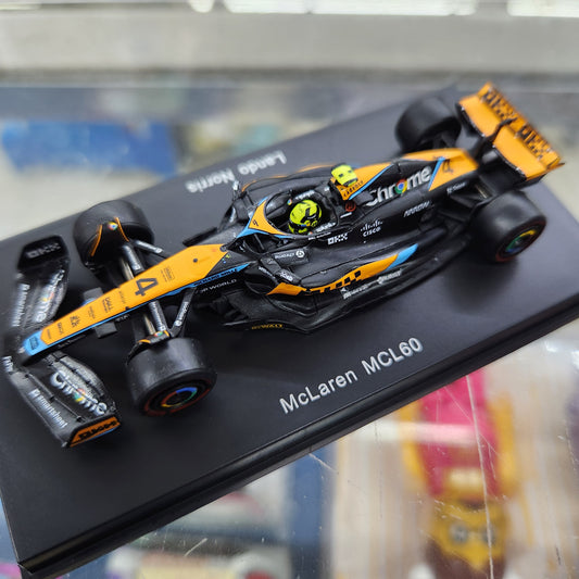 Spark - McLaren 2023 F1 Formula 1 Team MCL60 No.4 - Lando Norris - 1:64 Scale