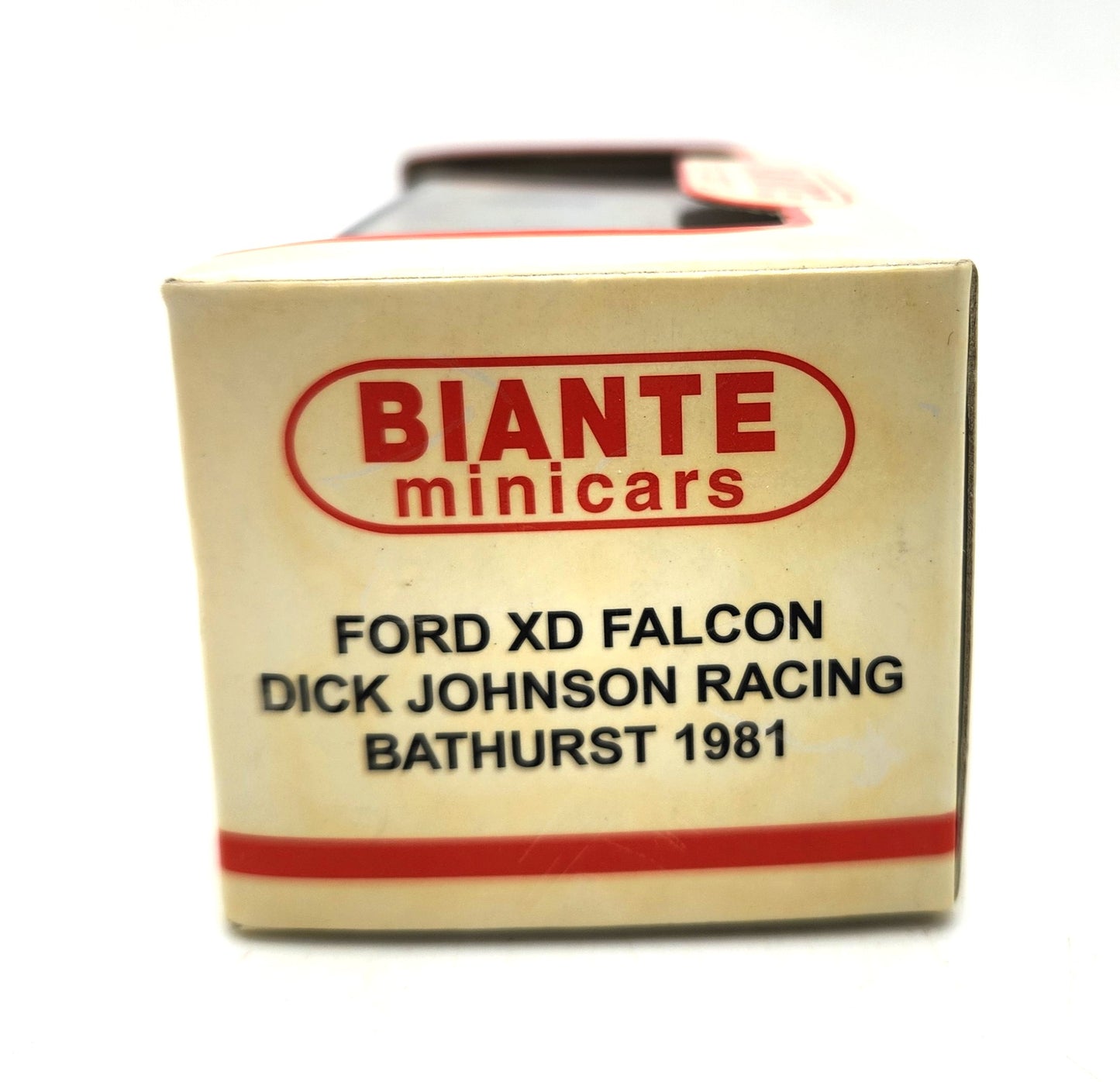 Biante - Ford XD Falcon #17 Johnson/French Bathurst 1981 - 1:64 Scale