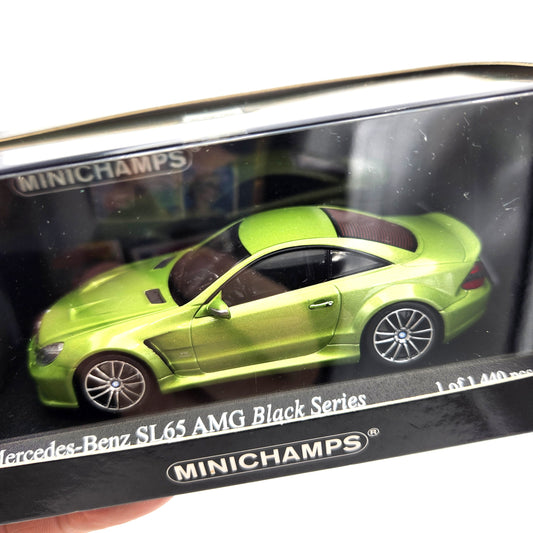 Minichamps - Mercedes-Benz SL65 AMG Black Series (Power Lime Metallic) - 1:43 Scale