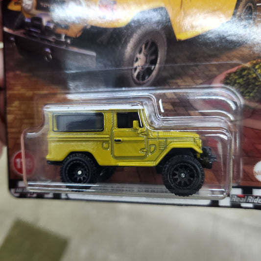 Hot Wheels Premium - Boulevard #119 - Toyota Land Cruiser FJ43