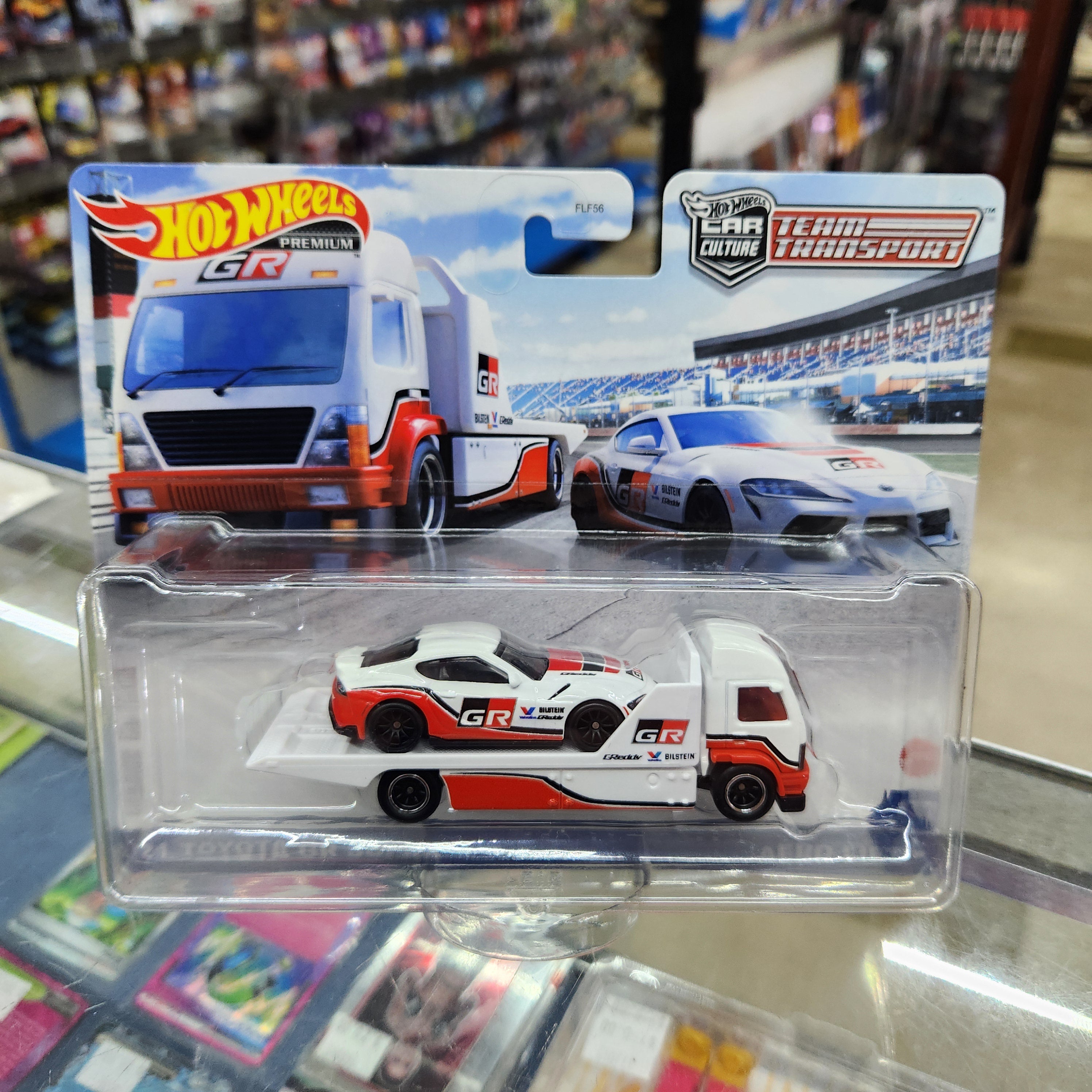 Hot Wheels Team Transport 21 - Toyota GR Supra & Aero Lift - Neuf