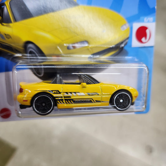 Hot Wheels - 1991 Mazda MX-5 Miata - Short Card