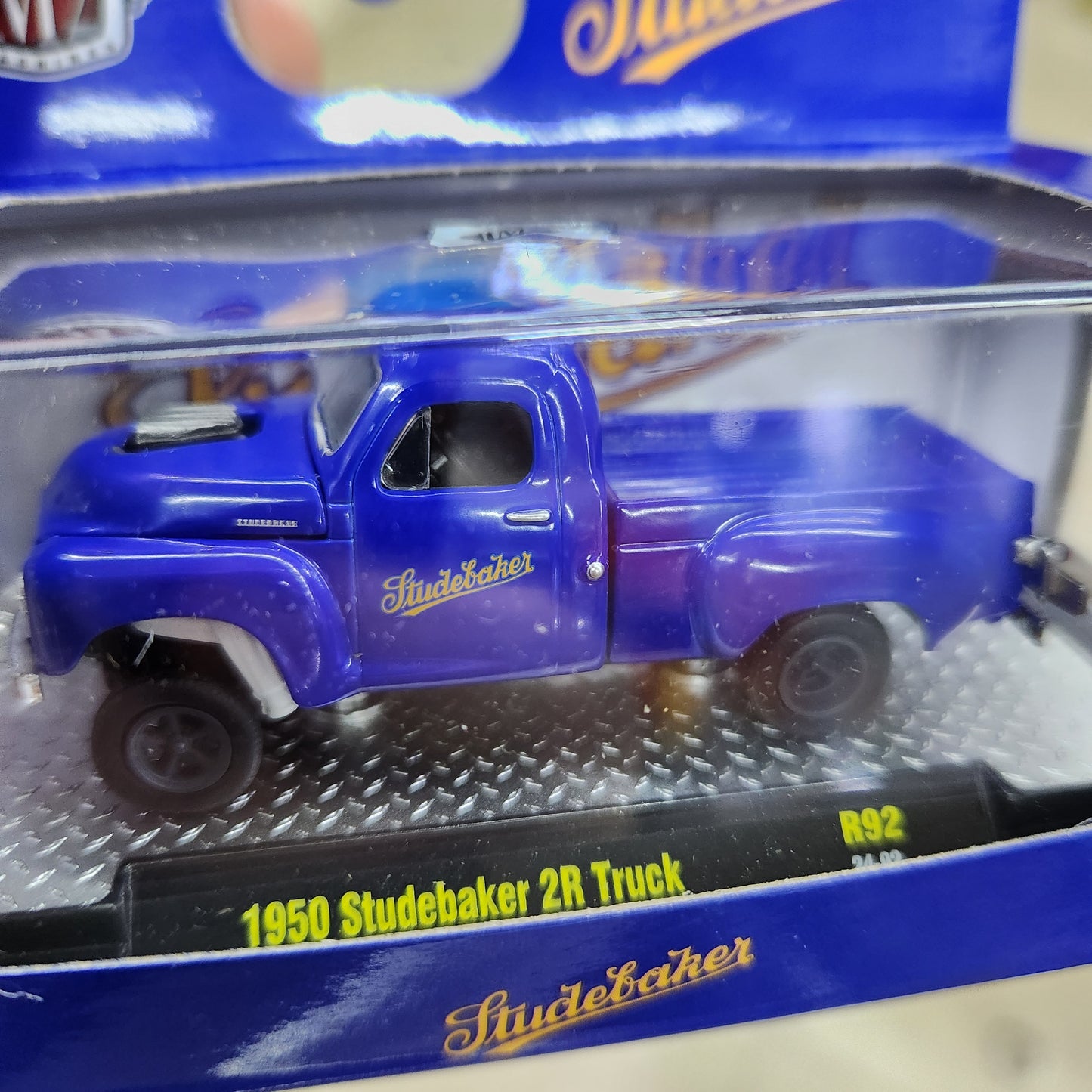 M2 Machines - 'Auto-Thentics' Mix 92 - 1950 Studebaker 2B Truck