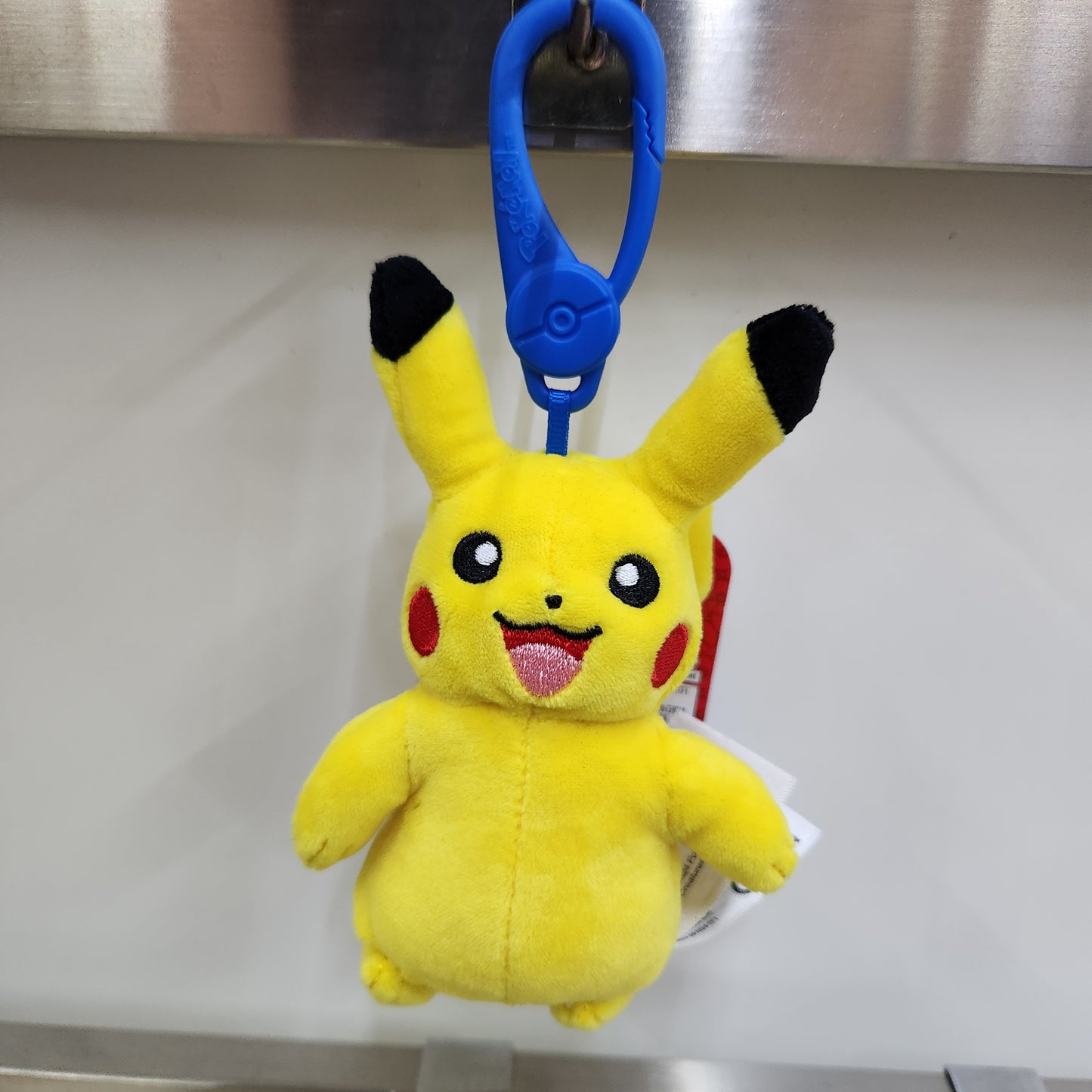 Pokemon - Clip on Plush - 11cm - Pikachu