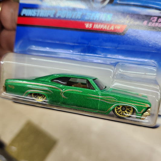 Hot Wheels - '65 Impala 'Pinstripe Power Series' (1999) Metalflake Green - Long Card