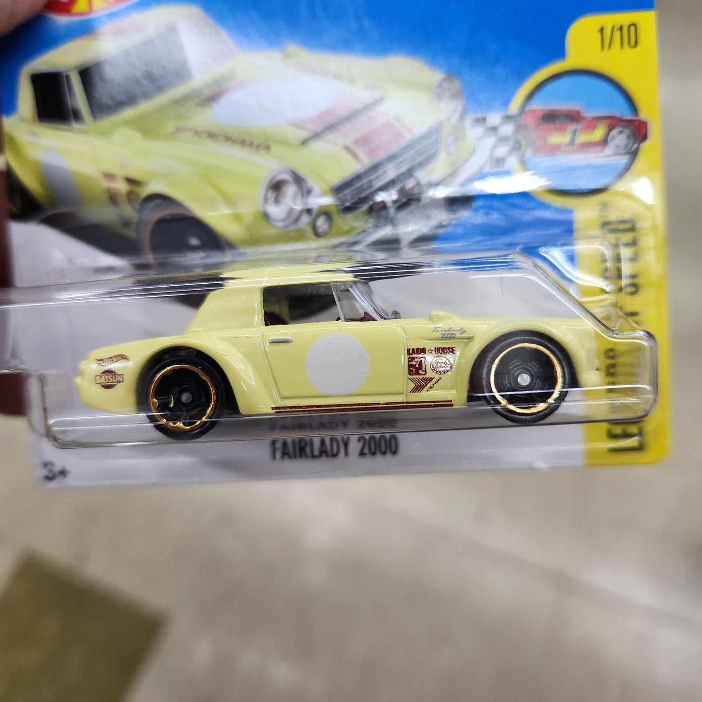 Hot Wheels - Nissan Fairlady 2000 'Yokohama' - Short Card