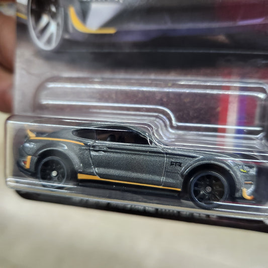 Hot Wheels - Ford Mustang: 60 Years Series - '18 Ford Mustang RTR Spec 5
