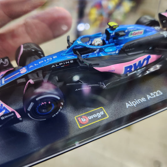 Bburago - 2023 F1 Renault Alpine A523 with Driver - #10 Pierre Gasly - 1:43 Scale