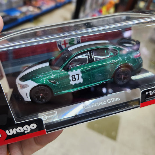 Bburago - Race Series - Alfa Romeo GTAm #87 - 1:43 Scale