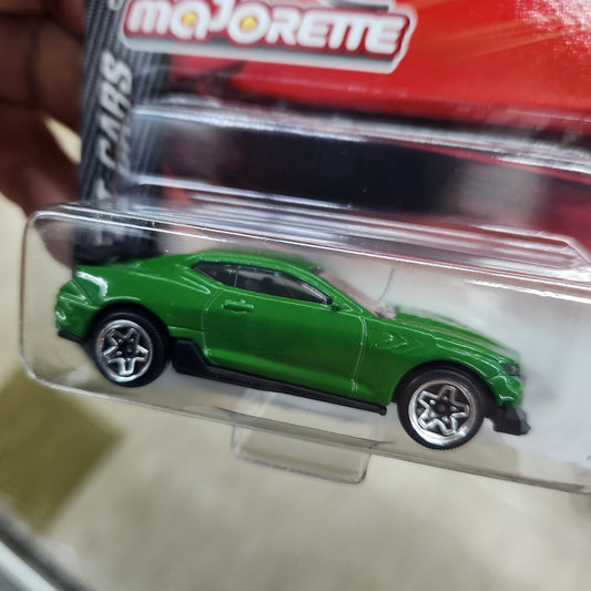 Majorette - Street Cars - Chevrolet Camaro (Green) - Short Card