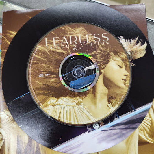 Taylor Swift, Fearless (Taylors Version) (Japan Import) 2CD + Poster