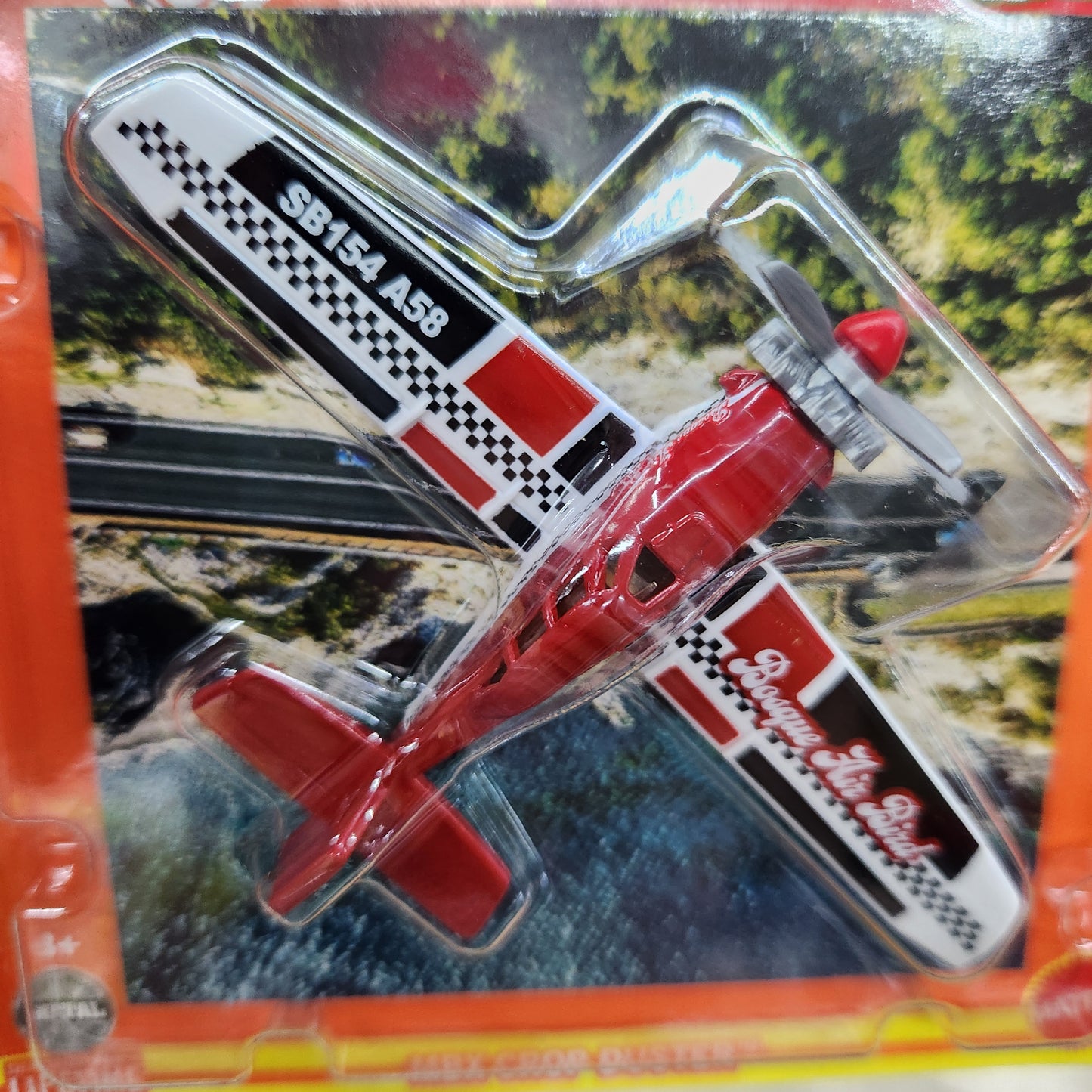 Matchbox - Skybusters - MBX Crop Duster - 1:64 Scale