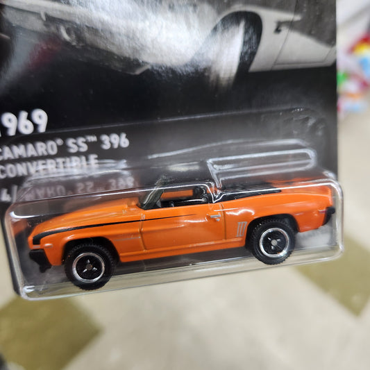 Matchbox - American Convertible Series - 1969 Camaro SS 396 Convertible - 1:64 Scale