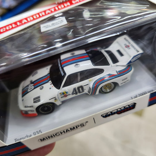 Tarmac Works - Porsche 935 'Martini' Porsche 24h Le Mans 1976 - 1:64 Scale