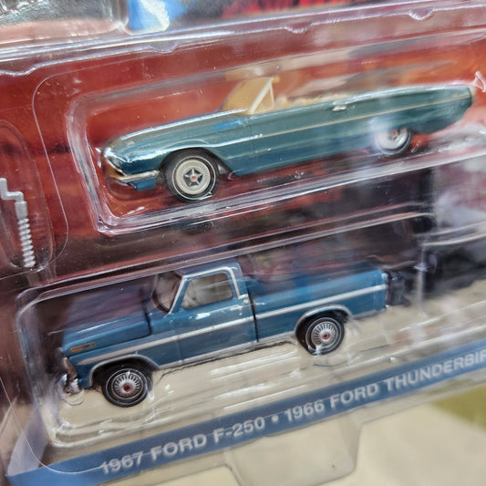 Greenlight - Hollywood 'Hitch & Tow' - Thelma & Louise