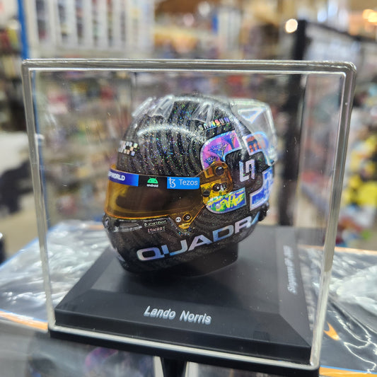 Spark Helmets - McLaren F1 Team Formula 1 - Lando Norris (Singapore 2023)