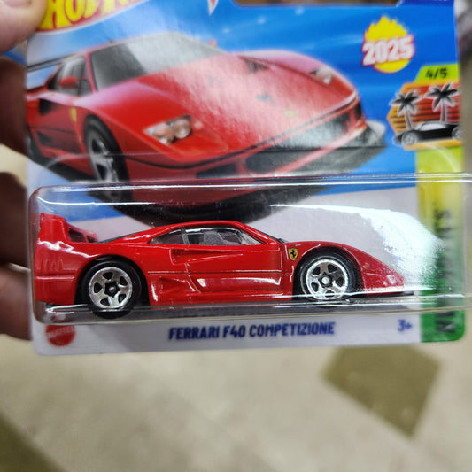 Hot Wheels - Ferrari F40 Competizione - Short Card