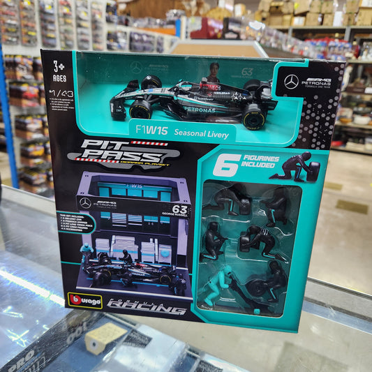 Bburago - 2024 Mercedes-AMG F1 Pit Pass Playset - #63 George Russell - 1:43 Scale