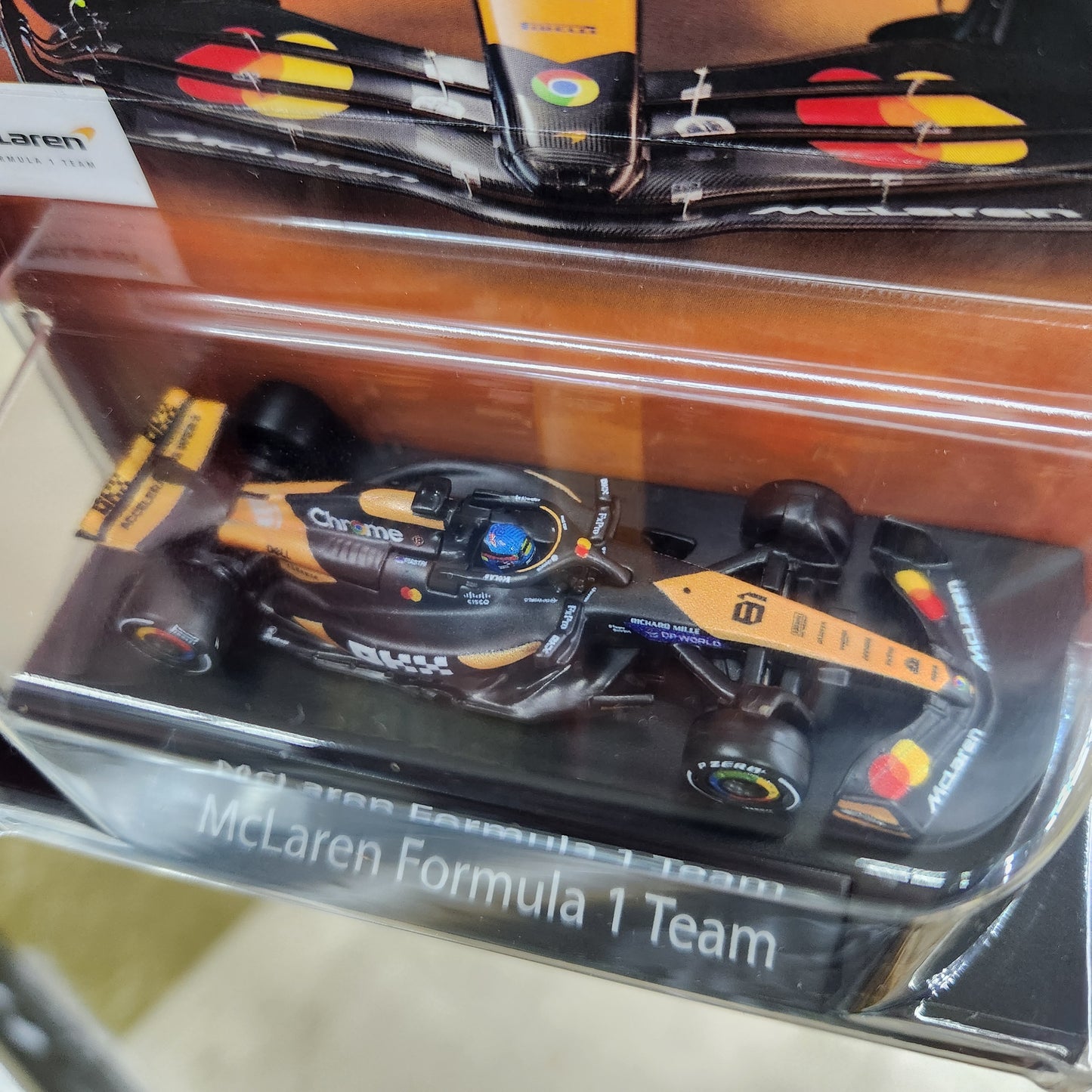 Hot Wheels Premium - 2024 Formula 1 McLaren Formula 1 Team - #81 Oscar Piastri