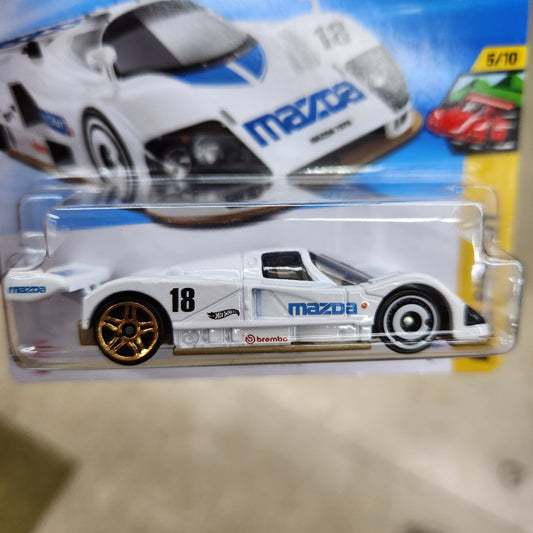 Hot Wheels - Mazda 787B #18 (White) - 1:64 Scale