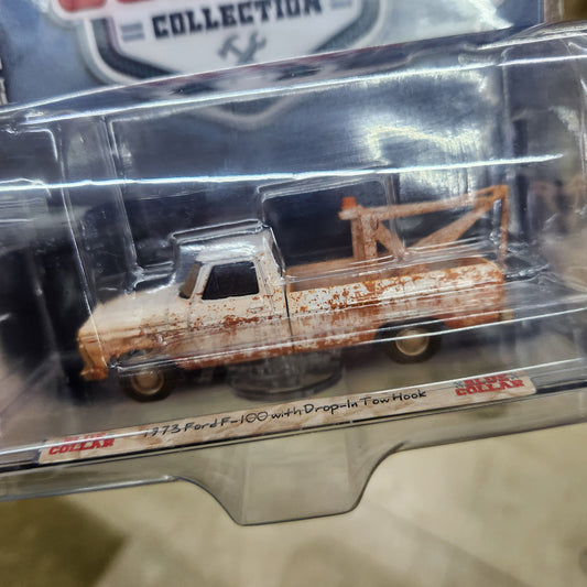 Greenlight - Blue Collar Collection (Series 14) - 1973 Ford F-100 Drop in Tow Hook