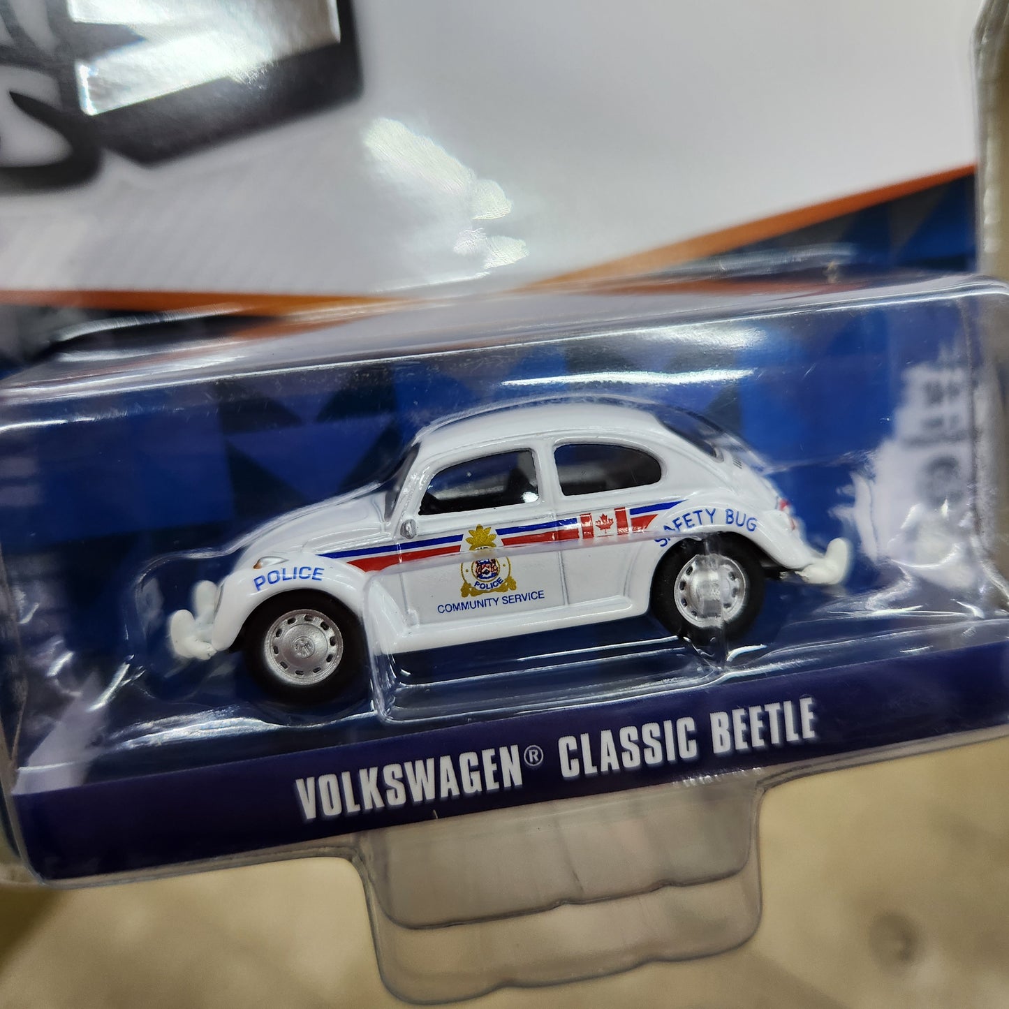 Greenlight - Club V-Dub Series 21 - Classic VW Beetle 'London , Canada Community Service'