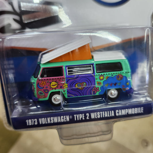 Greenlight - Club V-Dub Series 21 - 1973 VW Type 2 Westfalia Campmobile 'Music Festival Van'