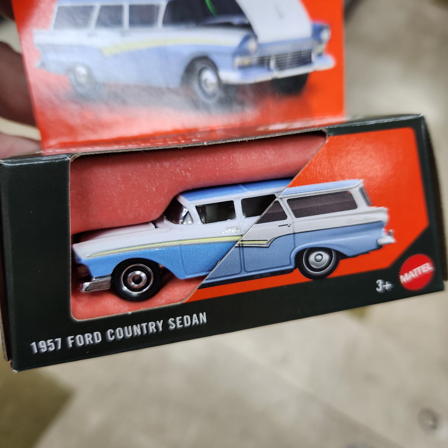 Matchbox - Moving Parts - 1957 Ford Country Sedan - 1:64 Scale