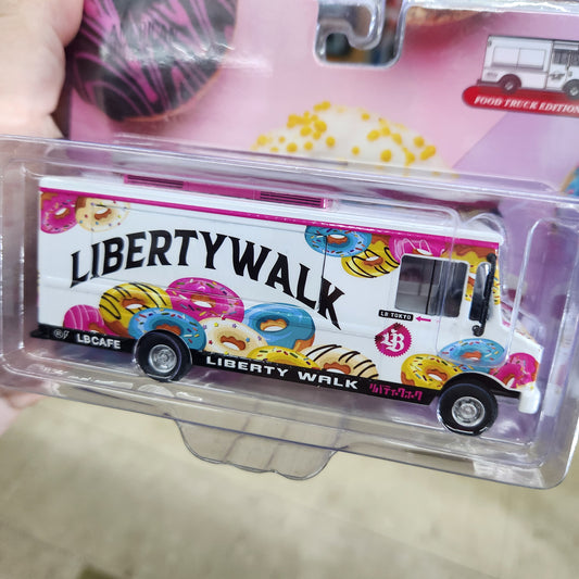 American Diorama - Food Truck Series 'The Liberty Walk Donut Truck'