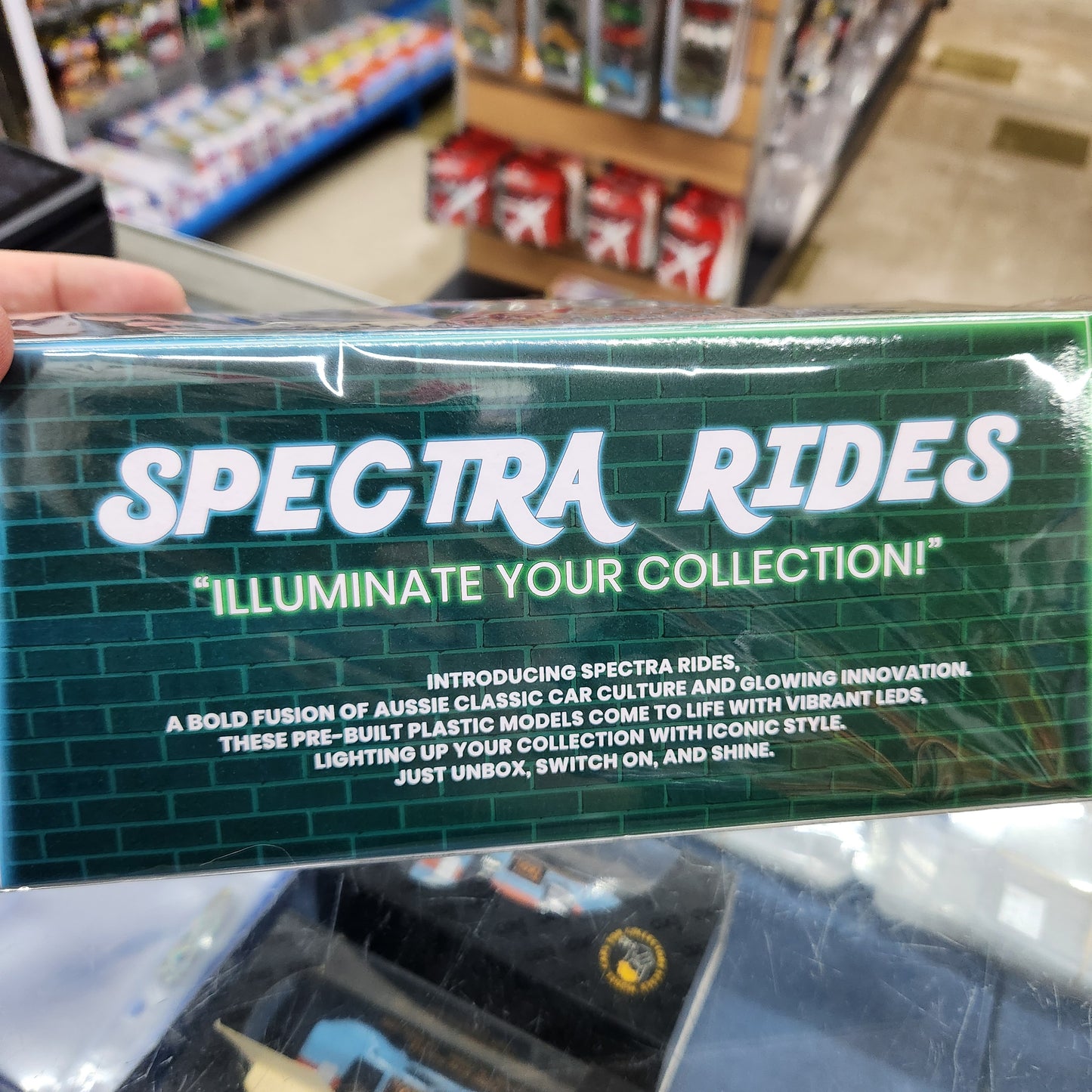 DDA - Holden VL Calais (Red) - Light Up - 1:24 Scale