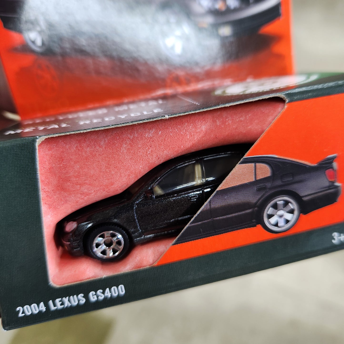 Matchbox - Moving Parts - 2004 Lexus GS400 (Black)