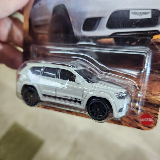 Hot Wheels Silver Series - Performance Trucks - 2019 Jeep Grand Cherokee Trackhawk