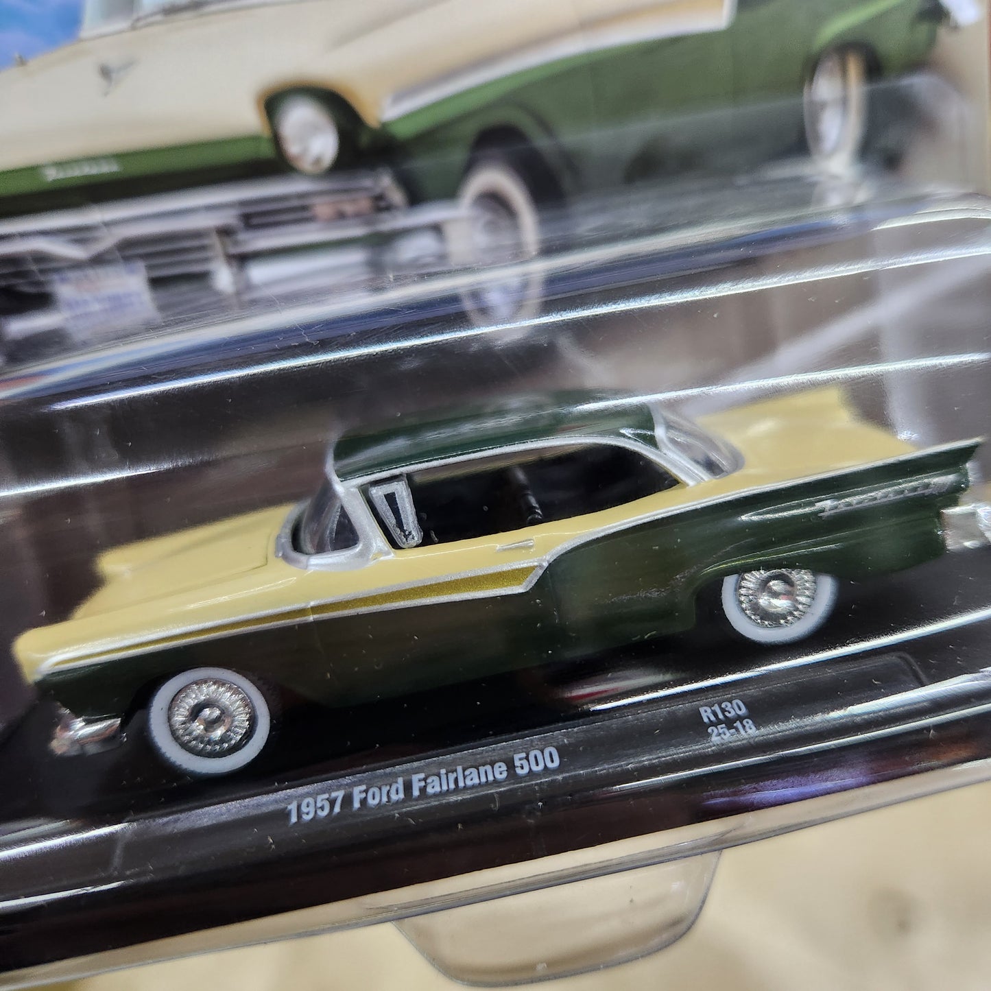 M2 Machines - 'Auto-Drivers' Mix 130 - 1957 Ford Fairlane 500 (Green/Cream)
