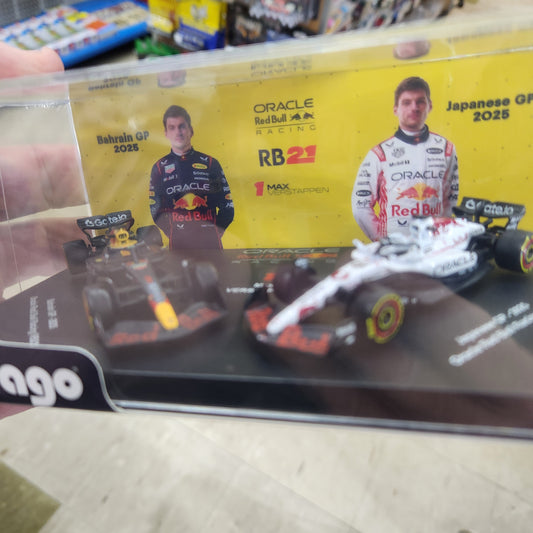 Bburago - Formula Racing - 2025 Red Bull Racing RB21 - Twin Pack - #1 Max Verstappen