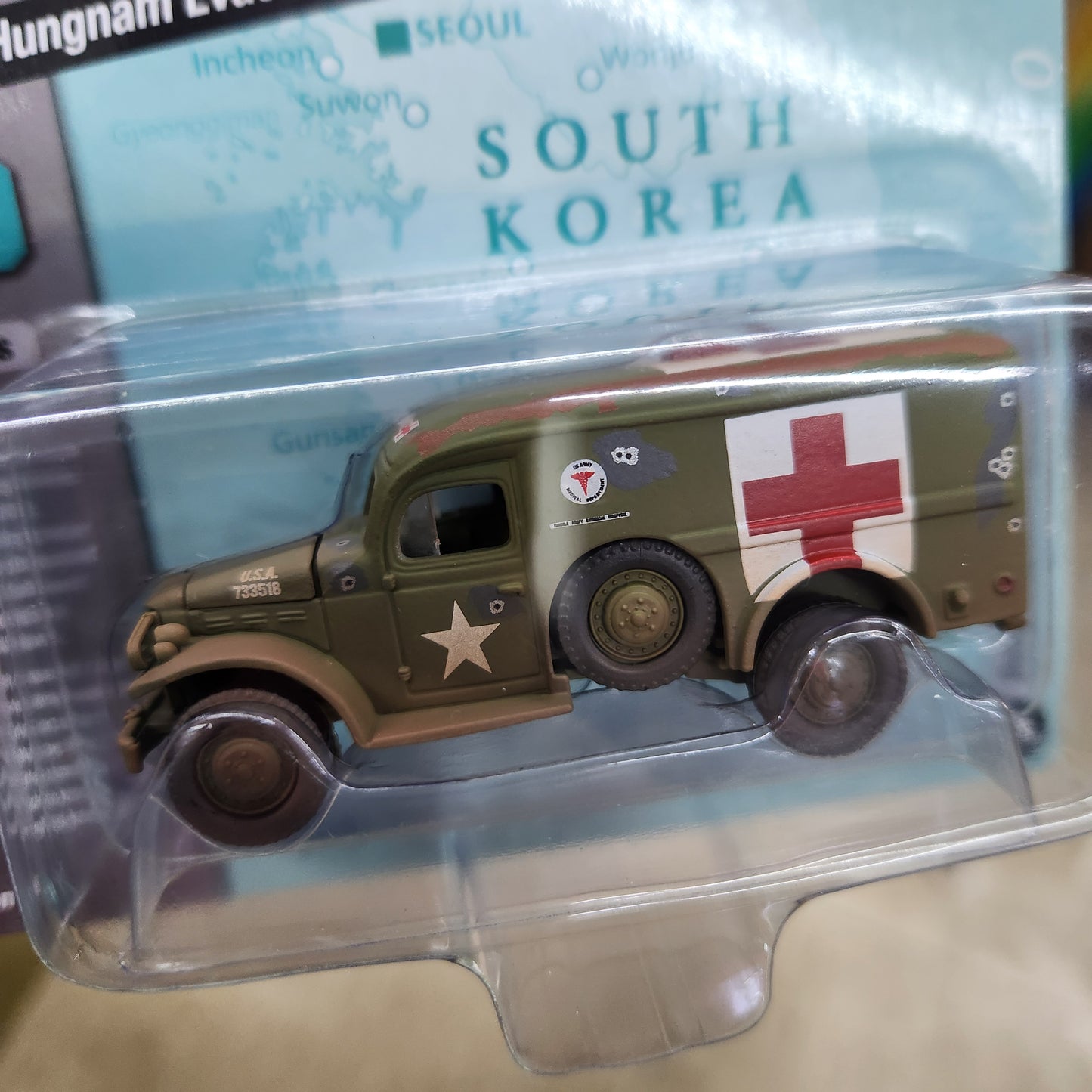 Johnny Lightning - 2023 Military R1 Ver A - Dodge WC54 Ambulance