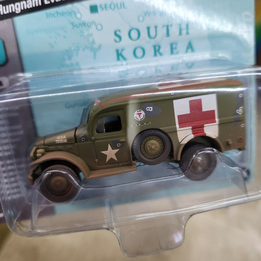 Johnny Lightning - 2023 Military R1 Ver A - Dodge WC54 Ambulance
