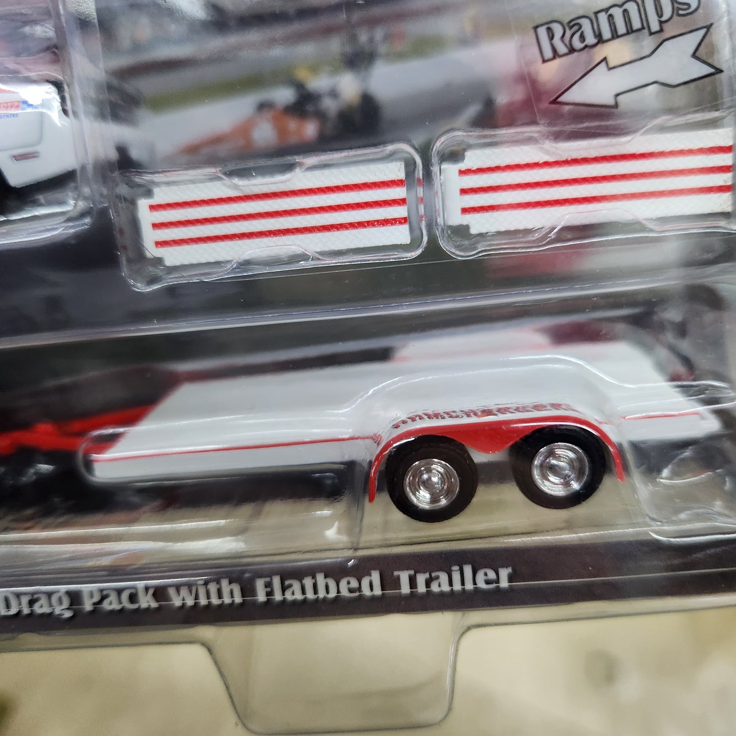 Greenlight - Racing 'Hitch & Tow' Series 6 - 2018 Dodge Durango & 2016 Dodge Challenger SRT with Trailer