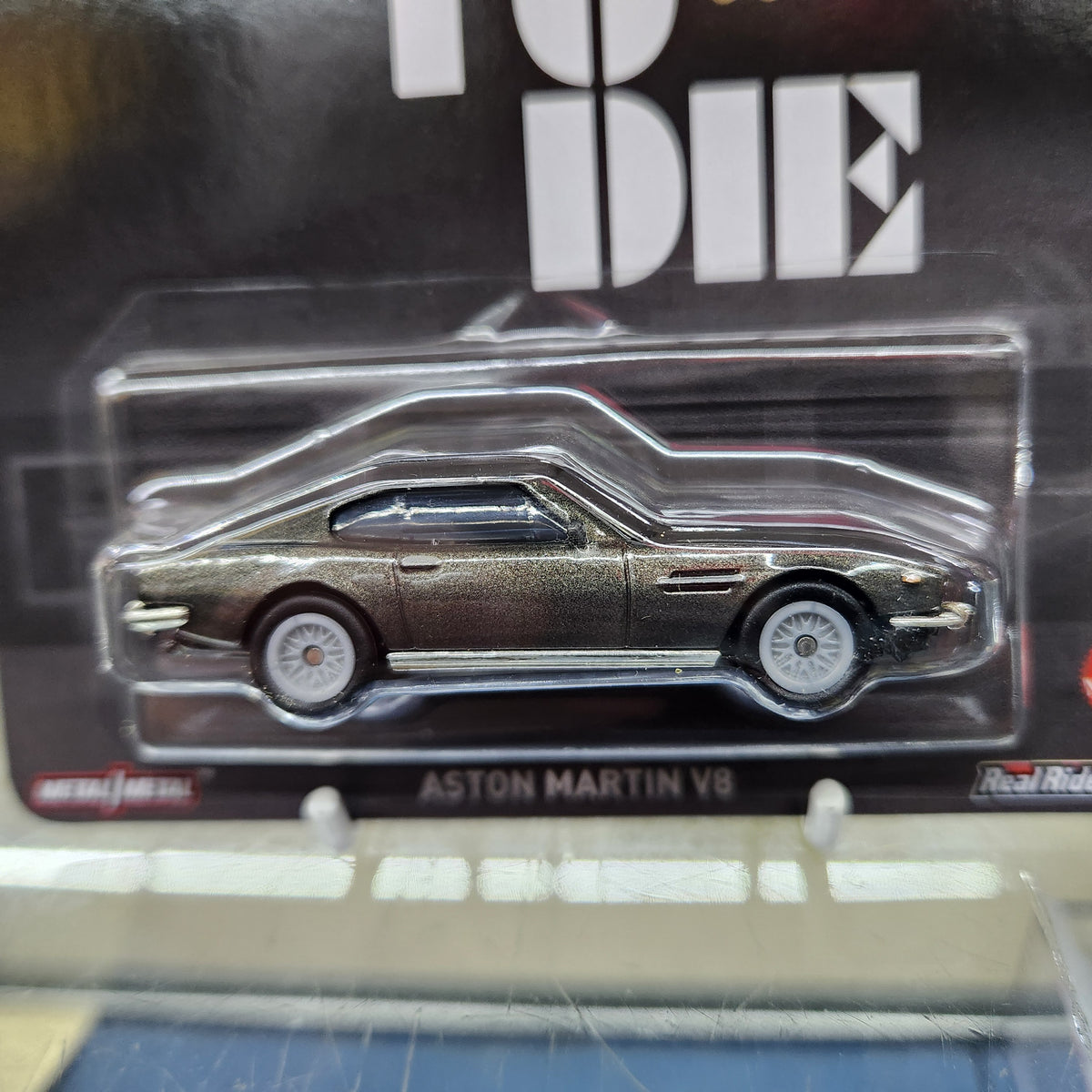 Hot Wheels Premium - Pop Culture (2024 Mix 4) - Aston Martin V8 '007 No Time to Die'