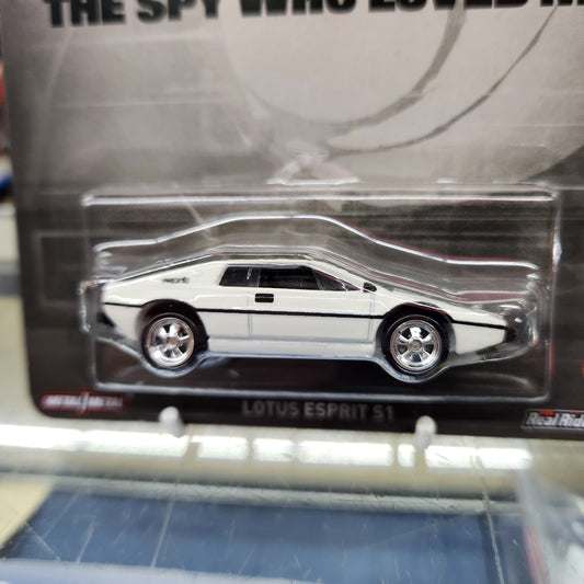 Hot Wheels Premium - Pop Culture (2024 Mix 4) - Lotus Esprit S1 '007 The Spy Who Loved Me'
