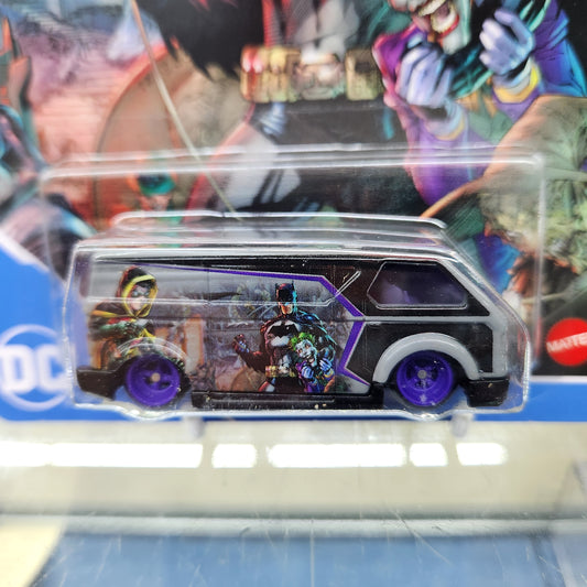 Hot Wheels Premium - Batman Series (2022 Mix 2) - MBK Van