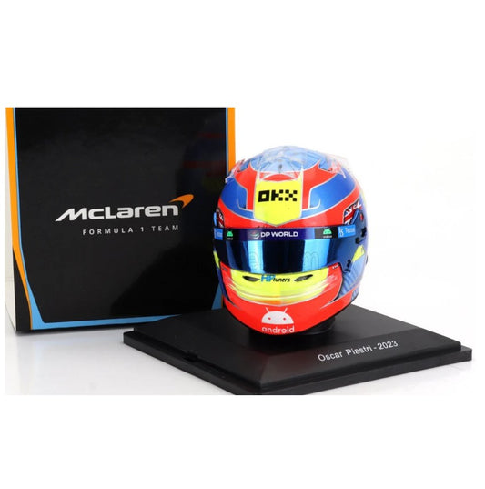 Spark Helmets - McLaren F1 Team Formula 1 - Oscar Piastri (2023 Season)