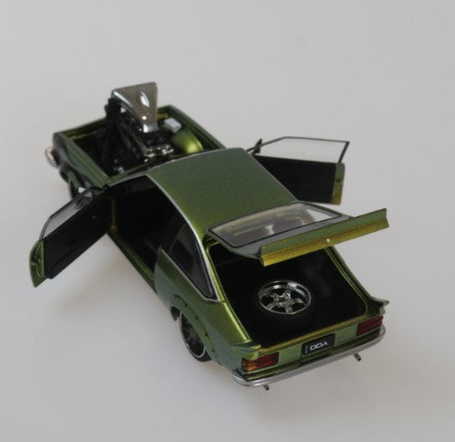 DDA - Holden A9X Custom Torana Supercharged (Colour Shift with Flames) - 1:24 Scale